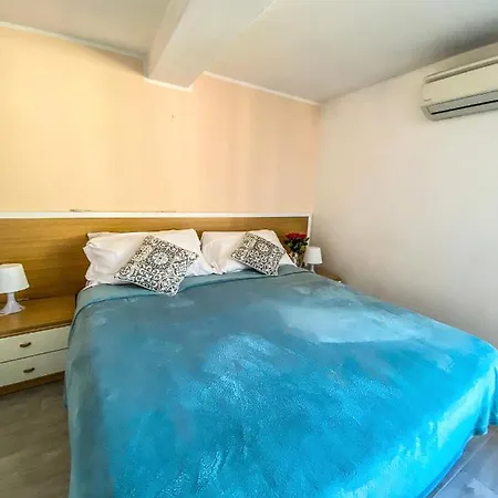 Apartment Casa Elvira Brenzone sul Garda