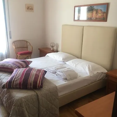 Casa Elvira *